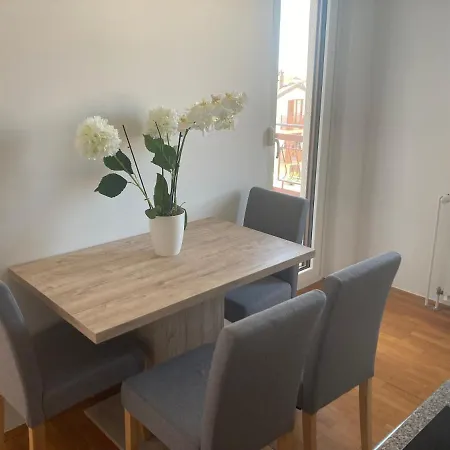 Bellevue Apartment