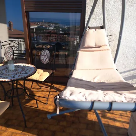 Bellevue * Izola
